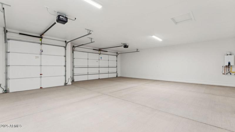 PC4610-Garage