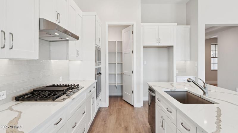 PC47B29-Kitchen