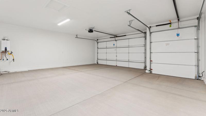 PC47B29-Garage