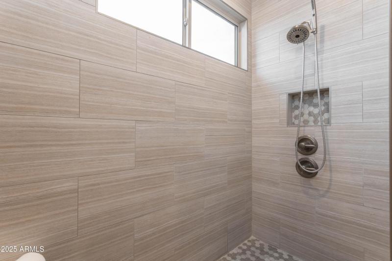 primary shower