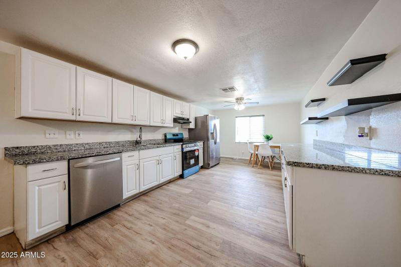 wh kitchen a