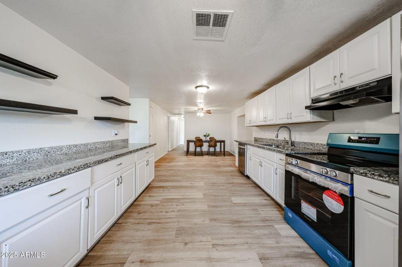 wh kitchen b