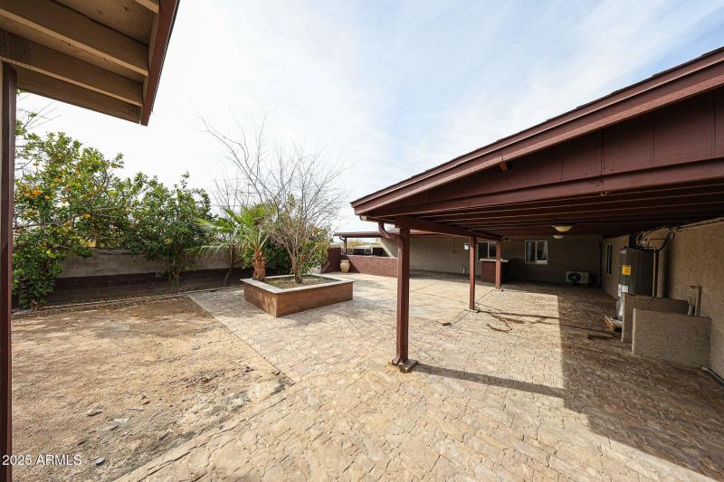 wh patio d