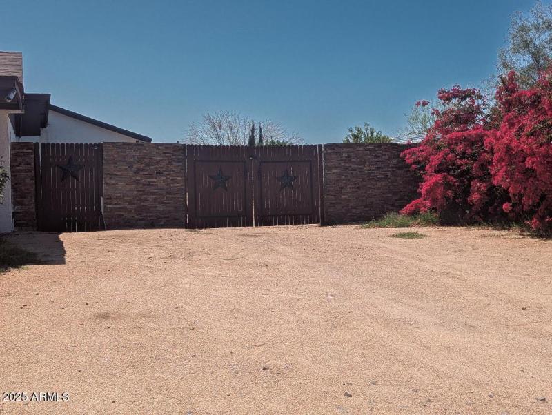 RV GATE 2