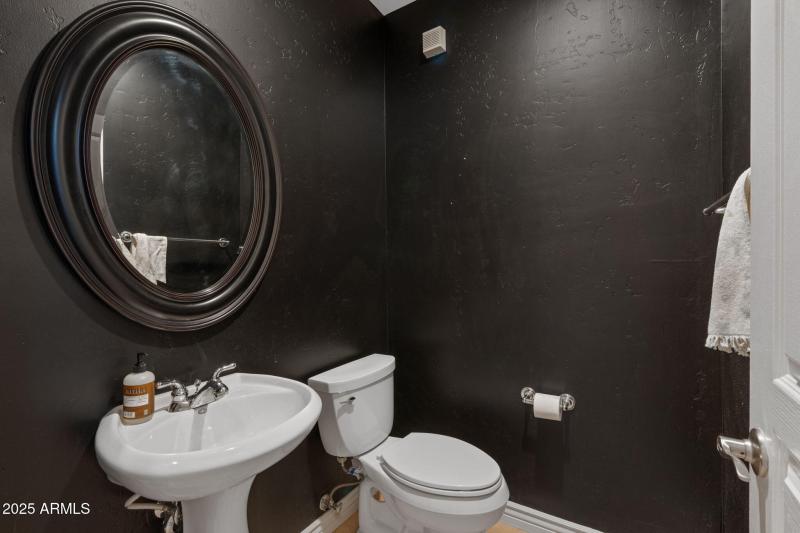 27-web-or-mls-14450-n-thompson-peak-pkwy