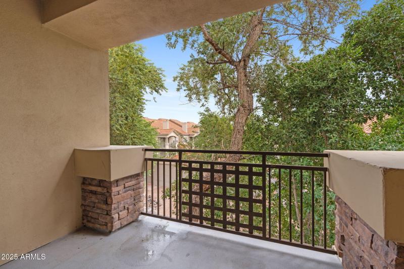28-web-or-mls-14450-n-thompson-peak-pkwy