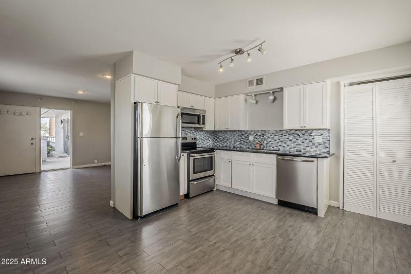 10-web-or-mls-Roanoke-10