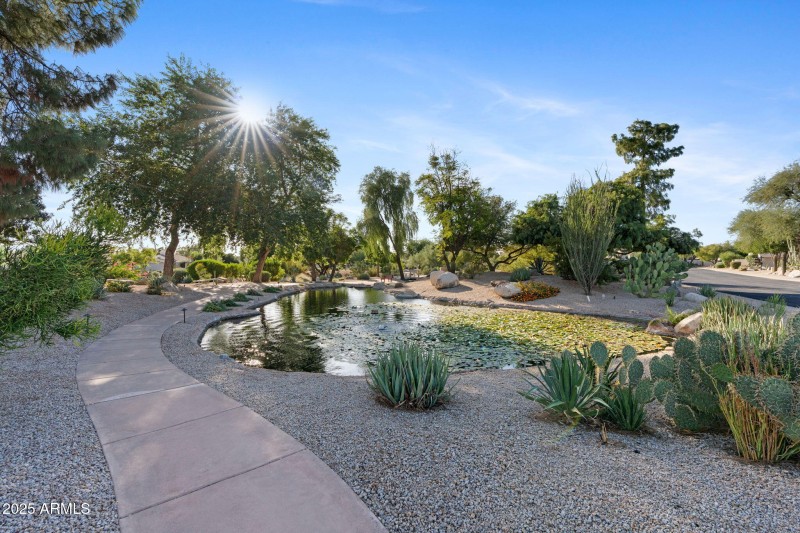 43-web-or-mls-8510-e-vista-bonita-dr