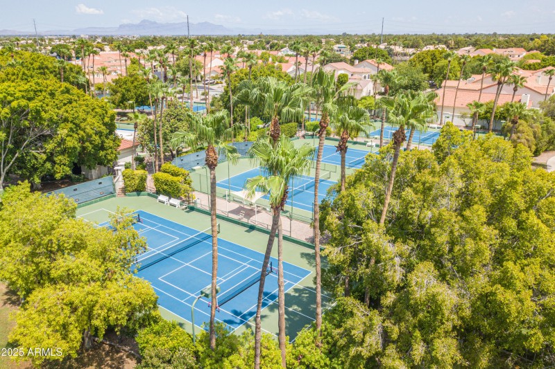 29 Community Tennis Courts