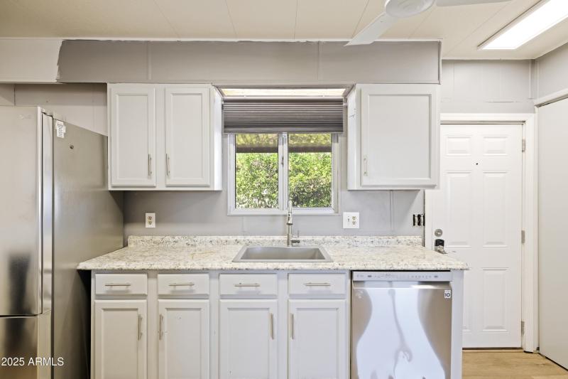 25424 South Montana Avenue_27