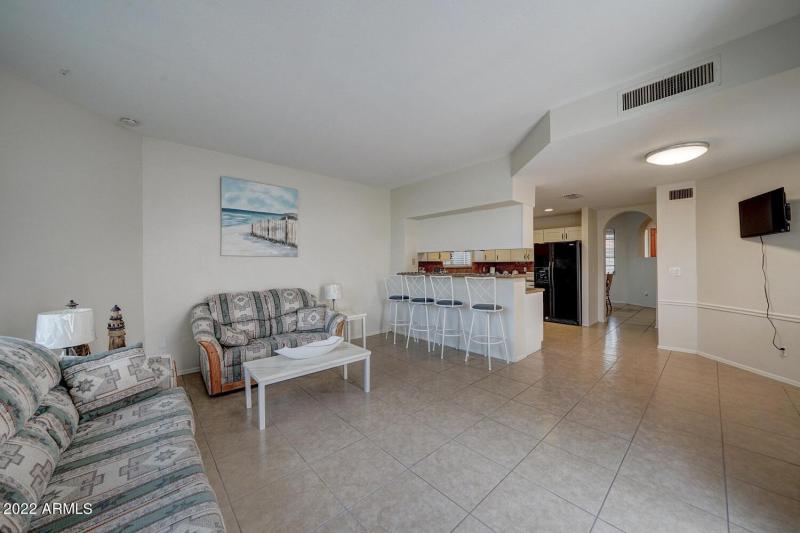517 S Marina-9