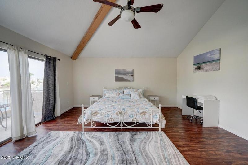 517 S Marina-24