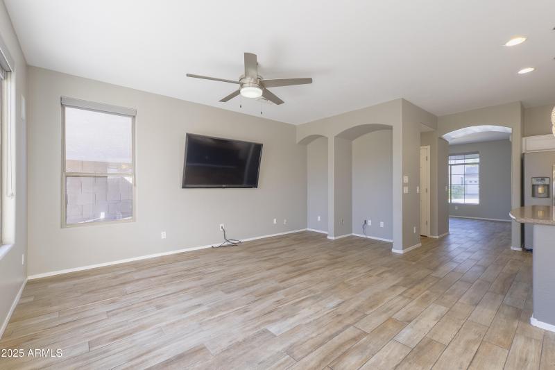 P1013237_38_39_40_41_42_43PX