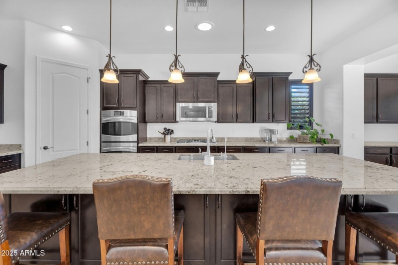 16-web-or-mls-Ivyglen-19