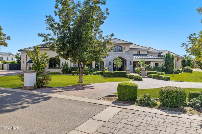 20623 E Cloud Rd-5