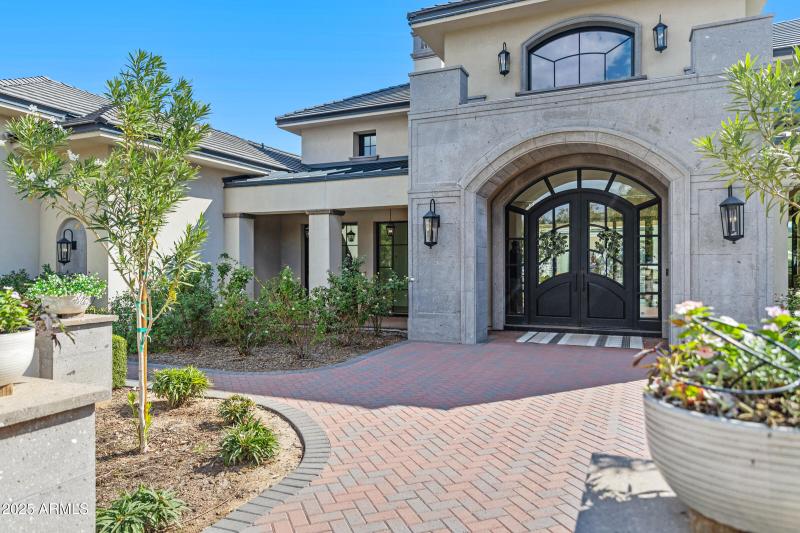20623 E Cloud Rd-7