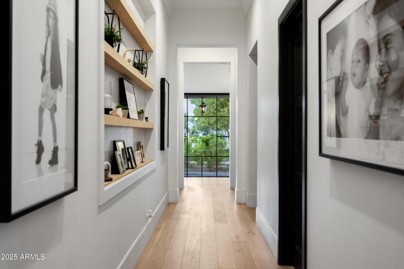 20623 E Cloud Rd-44