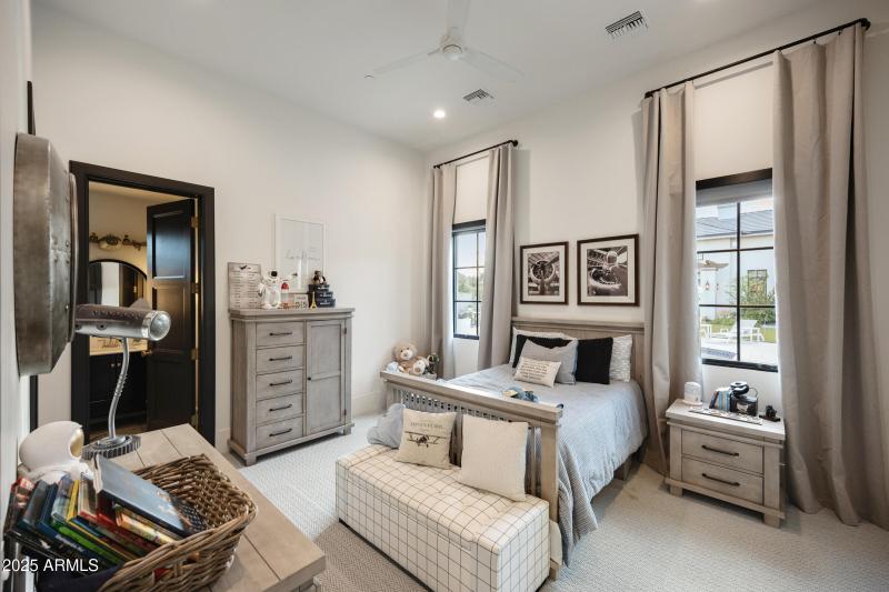 20623 E Cloud Rd-46