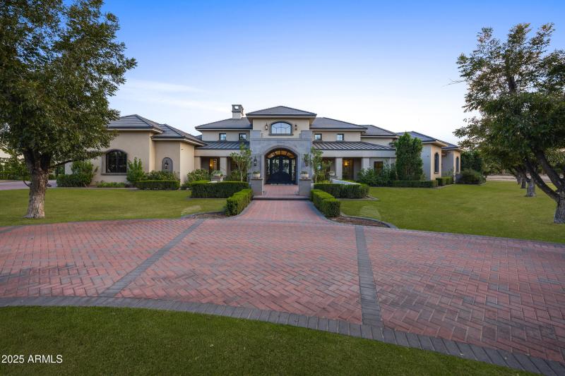 20623 E Cloud Rd-80
