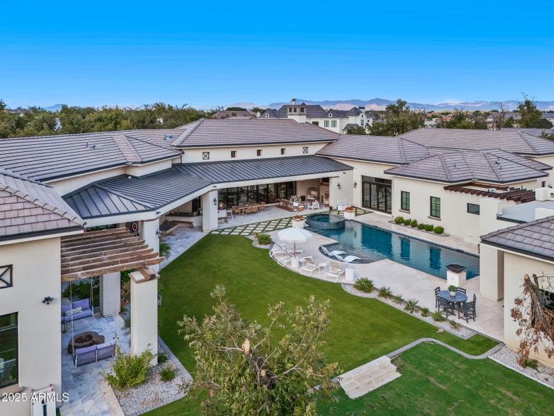 20623 E Cloud Rd-97
