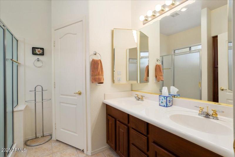 Primary Suite 1 Bath