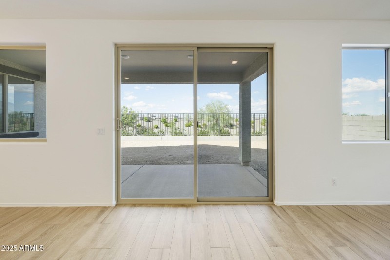 DOOR TO PATIO