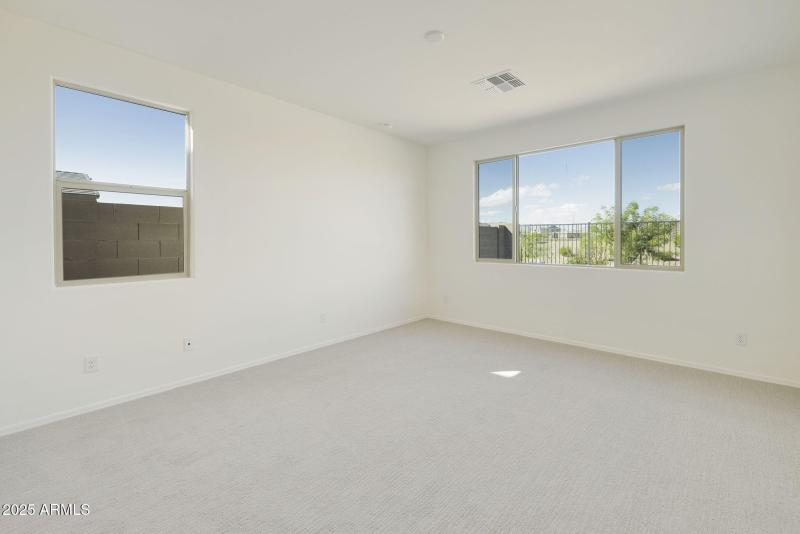 OWNER'S BEDROOM