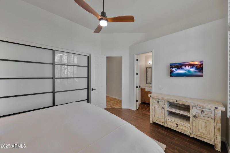 Guest Bedroom 2