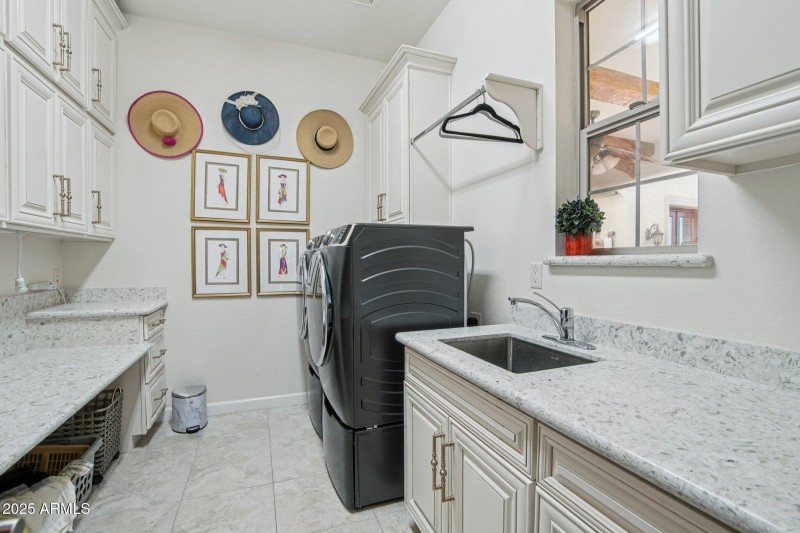 27-web-or-mls-168th Ave-S1510-027