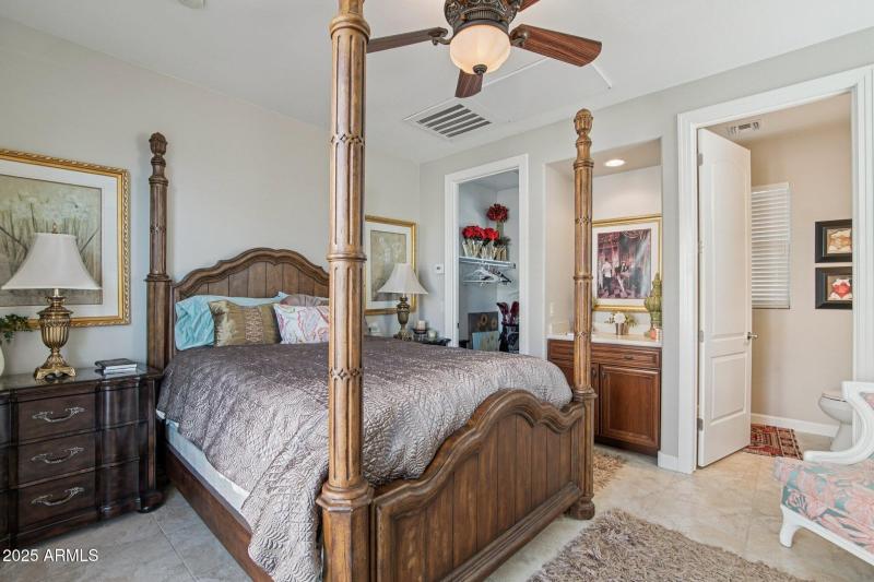 39-web-or-mls-168th Ave-S1510-039