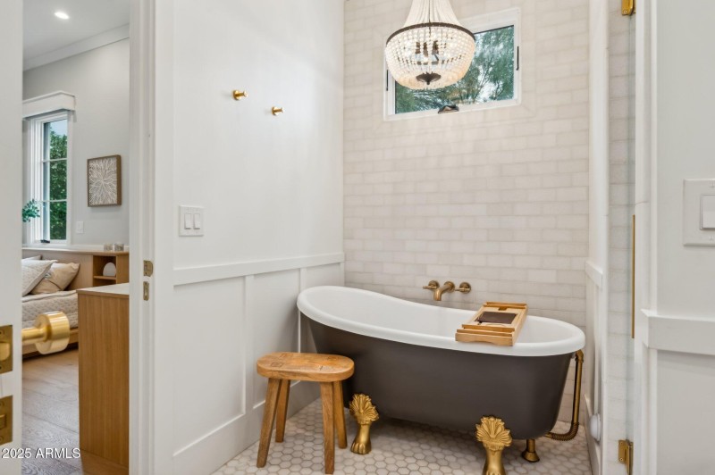 Third En Suite Bathroom