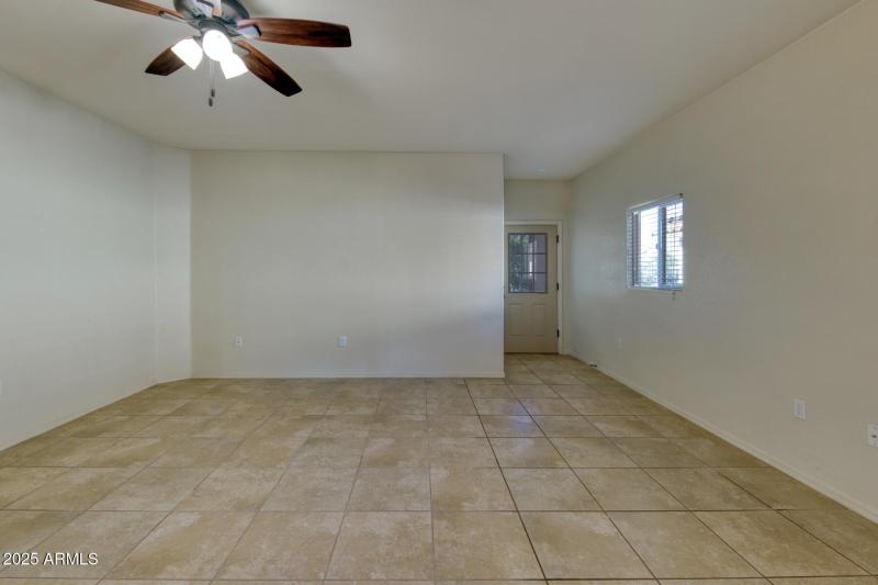 082033-4312 Hennen Drive