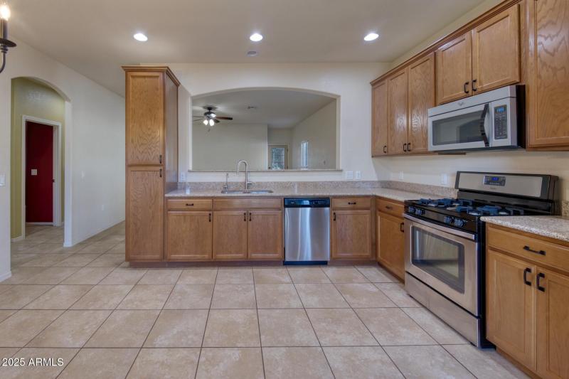 082068-4312 Hennen Drive