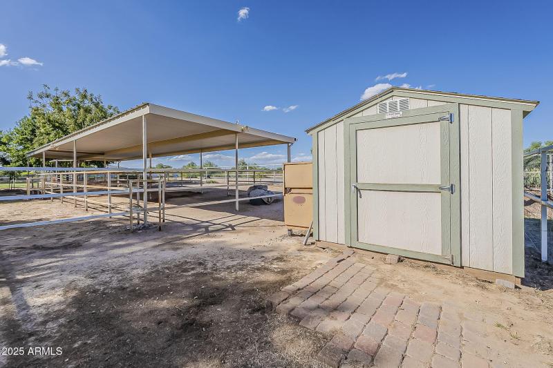 Stalls & Tack Room