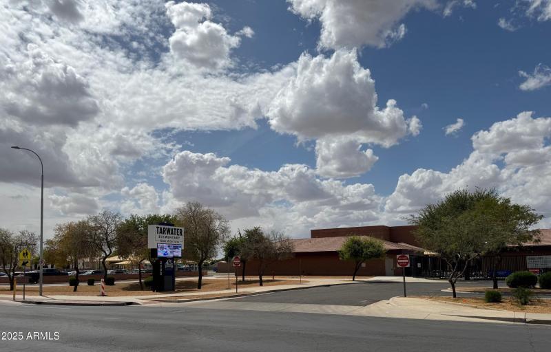 el.school