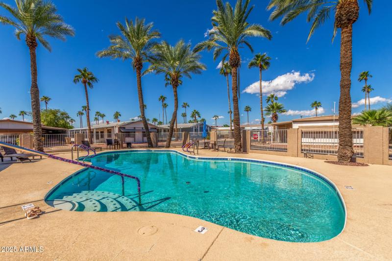 31 Cave Creek