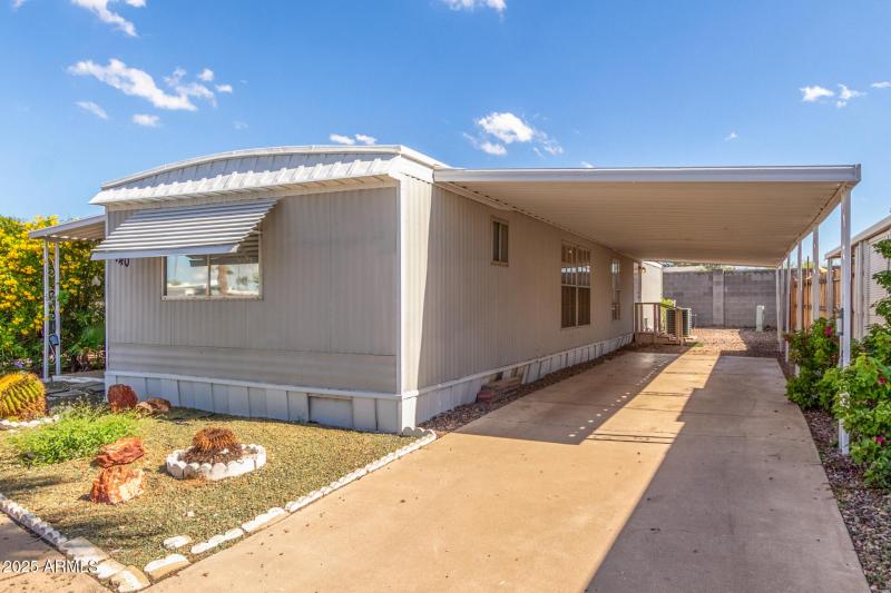 6 Cave Creek