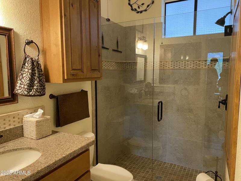 2nd Bathroom