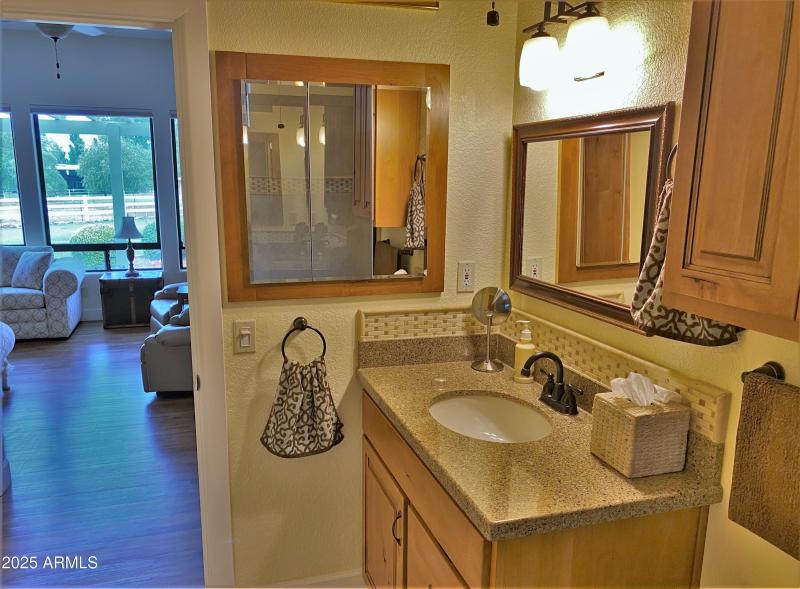 2nd Bathroom