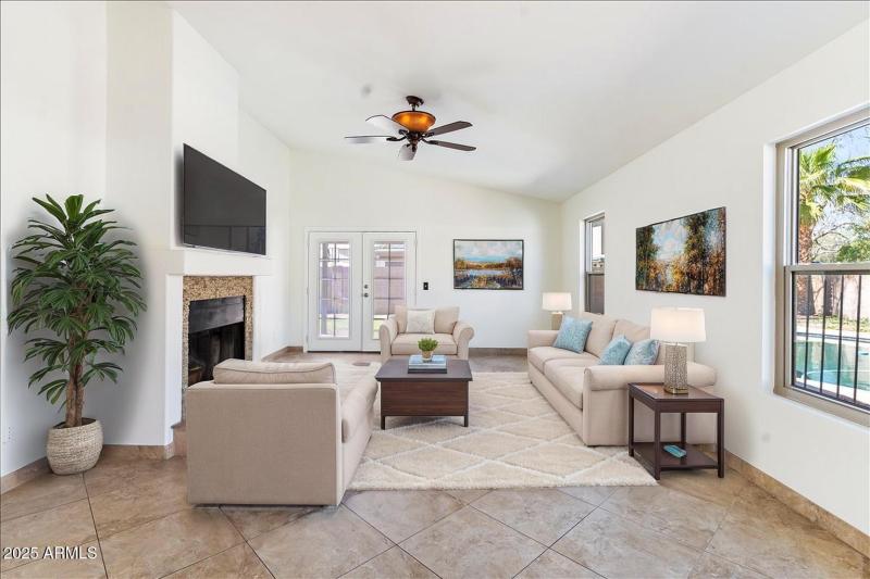 Virtual Staging Cloud - 36-DSC06625.jpg-