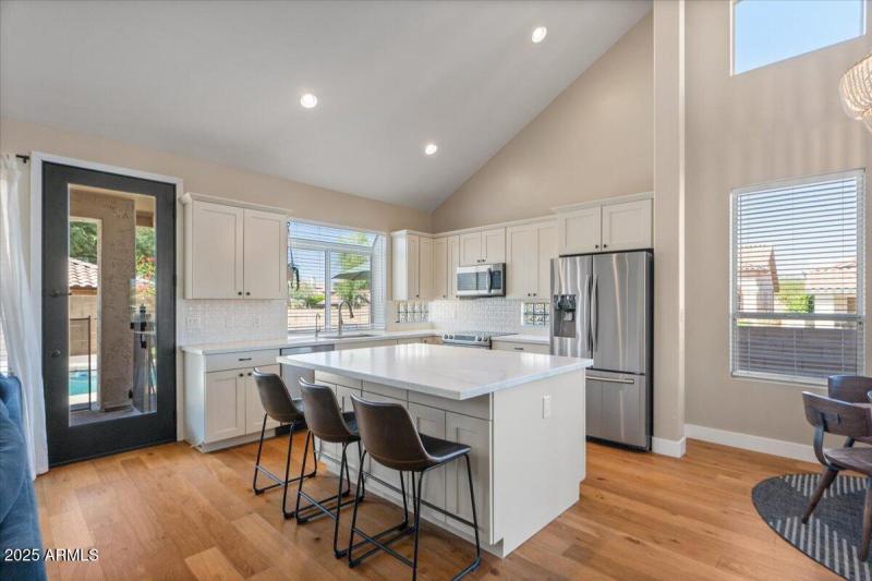 20-Kitchen