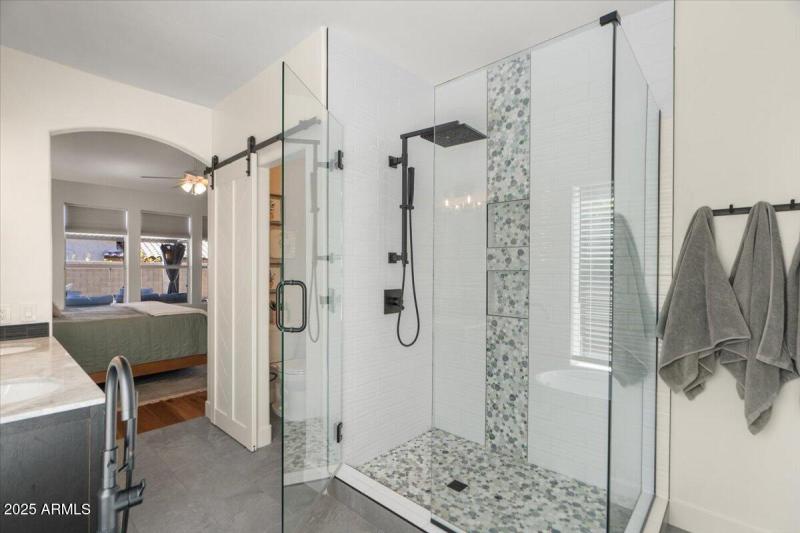 31-Primary bathroom
