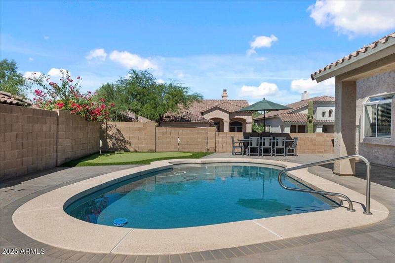 48-Pool