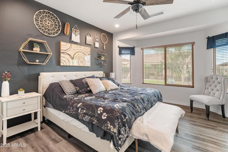 27283 W Ross Ave-17