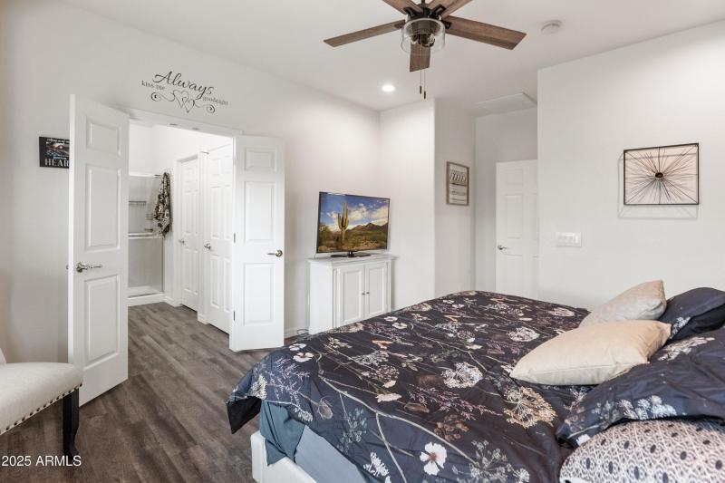 27283 W Ross Ave-19