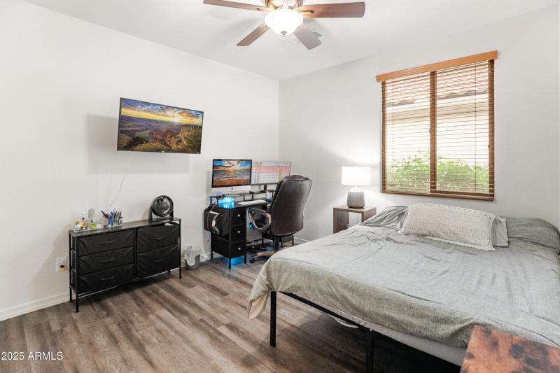 27283 W Ross Ave-14