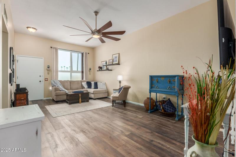 06 Del Webb