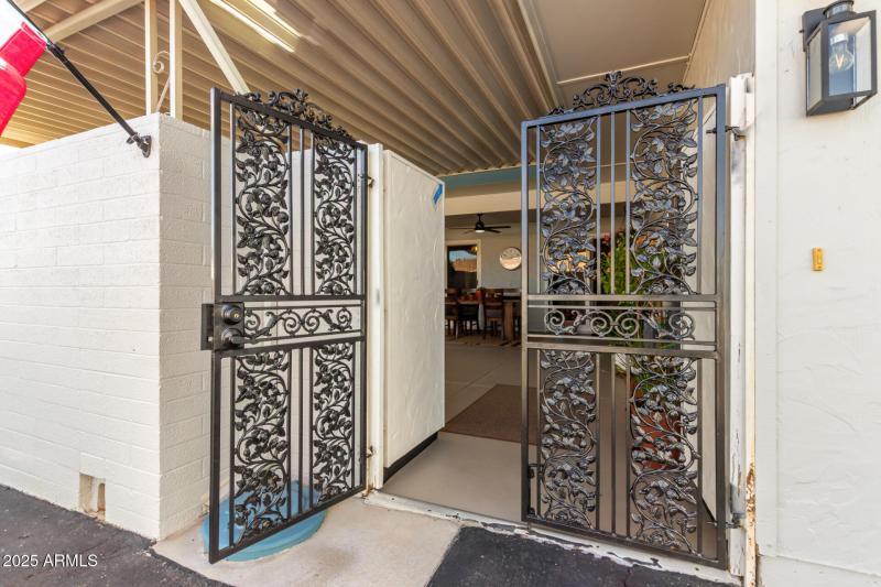 28 Del Webb