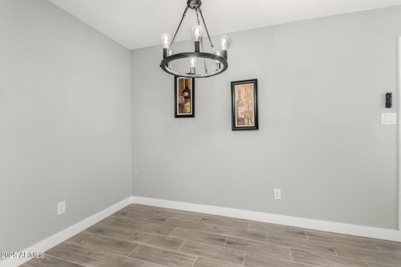 16 - 73rd 5607