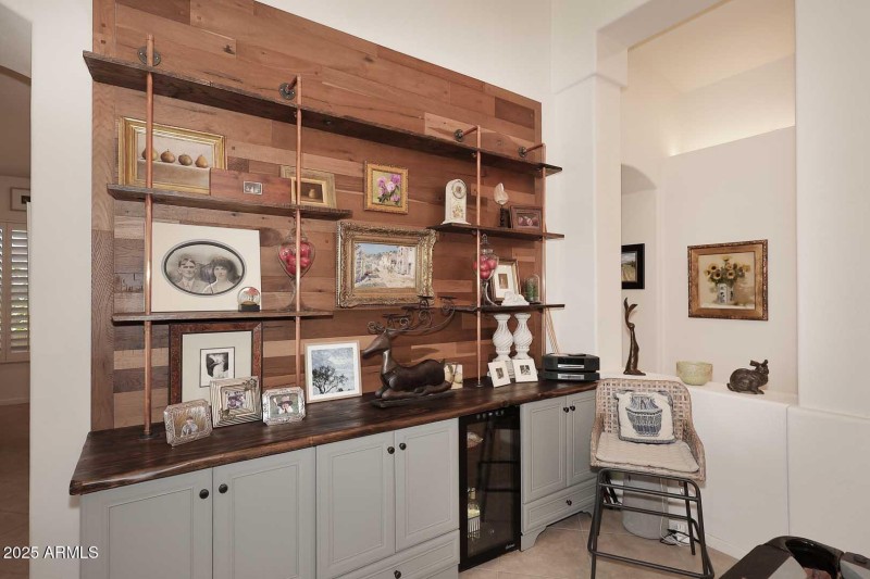 Dining Room-Wine Bar